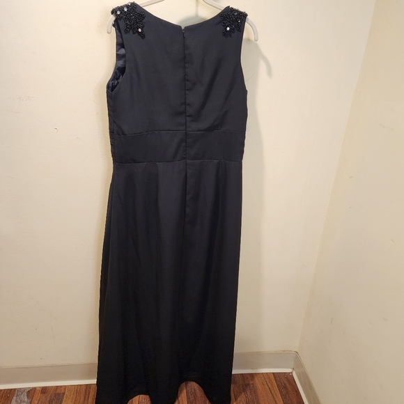 Women's Black Floor Length Gown Evening Formal Dress Fits M - Picture 6 of 11